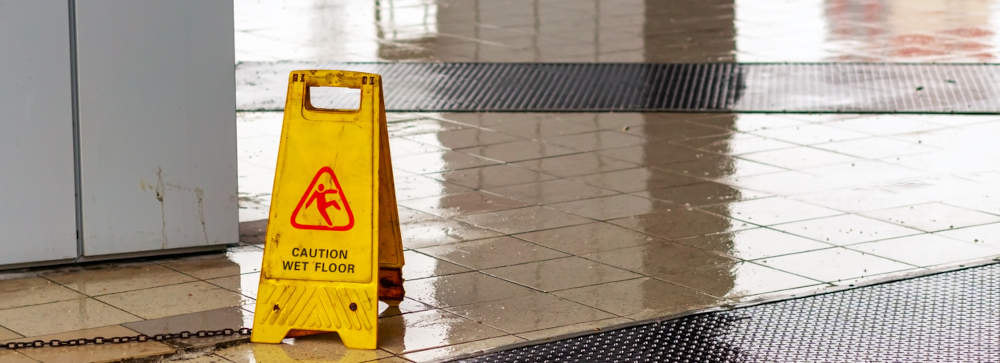 Slip and fall accident warning sign